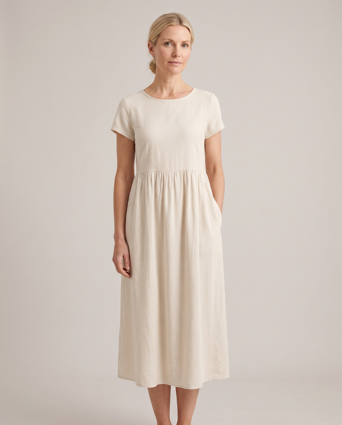 Monilie Fenella White