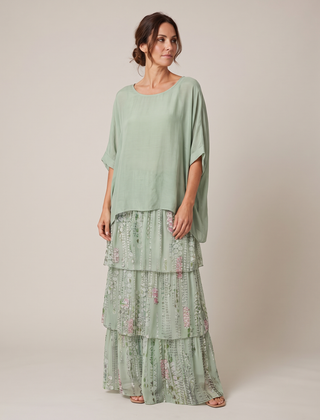 Monilie Lara Whitish Green