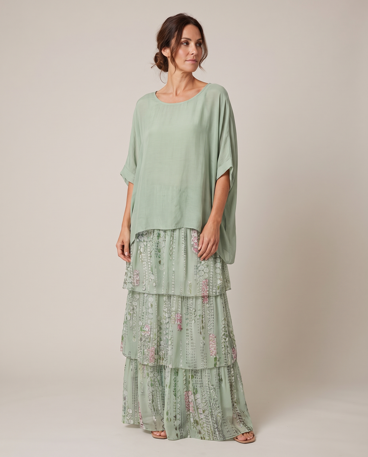 Monilie Lara Whitish Green